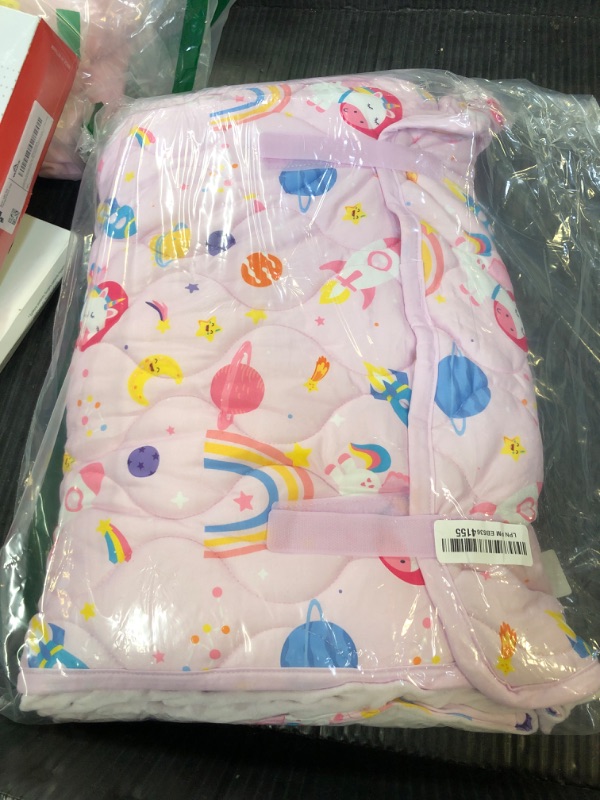 Photo 1 of PINK BLANKET 