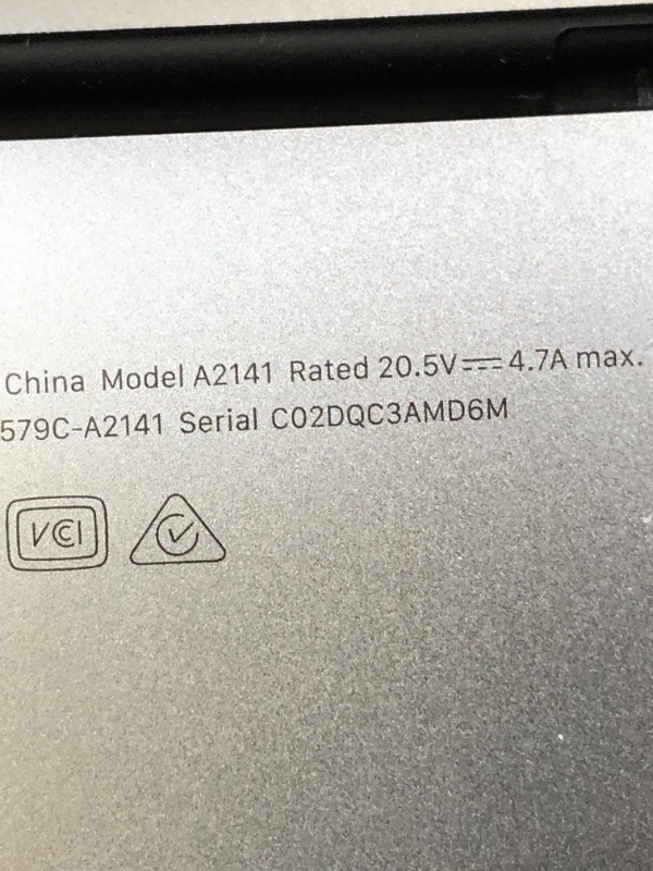 Photo 1 of Apple MacBook Pro Late 2019 with 2.6GHz Intel Core i7 (16 inch, 16GB RAM, 512GB) Space Gray (Renewed)