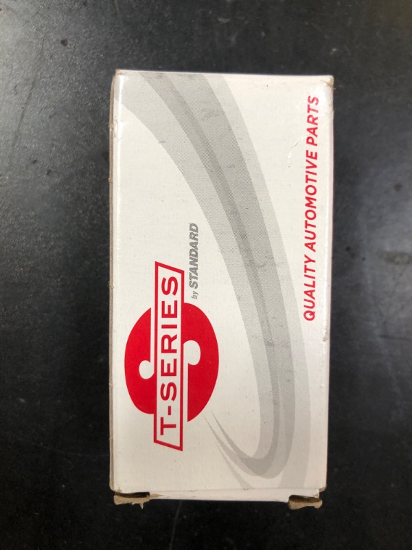 Photo 1 of Standard Motor Products HR159T Horn Relay