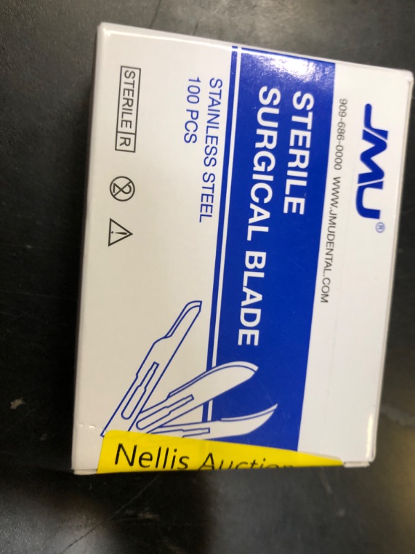 Photo 1 of JMU 100pcs Disposable Surgical Scalpel Blades #15 Stainless Steel Sterile Blades, Individually Foil Wrapped