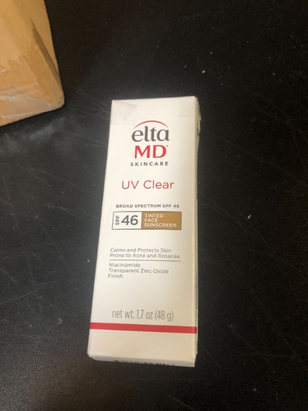 Photo 1 of EltaMD UV Clear Tinted Sunscreen for Face, SPF 46 with Zinc Oxide, Oil-Free, Dermatologist Recommended, For Acne-Prone Sensitive Skin, 1.7 oz