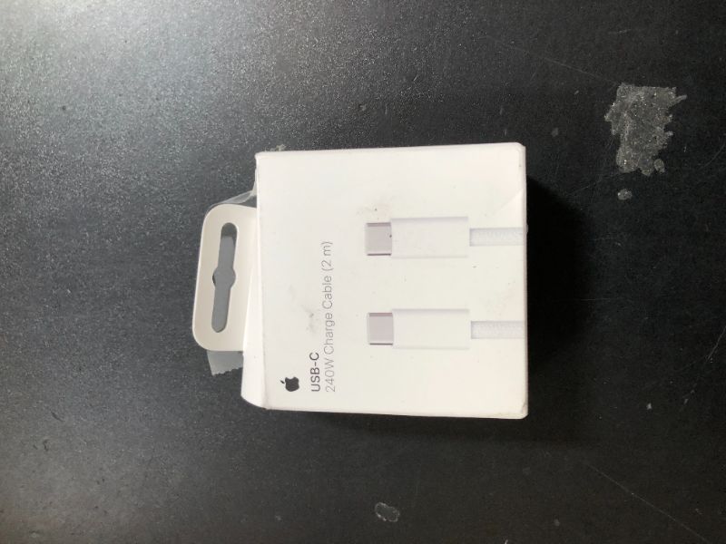 Photo 1 of Apple USB-C Woven Charge Cable (2 m) ???????