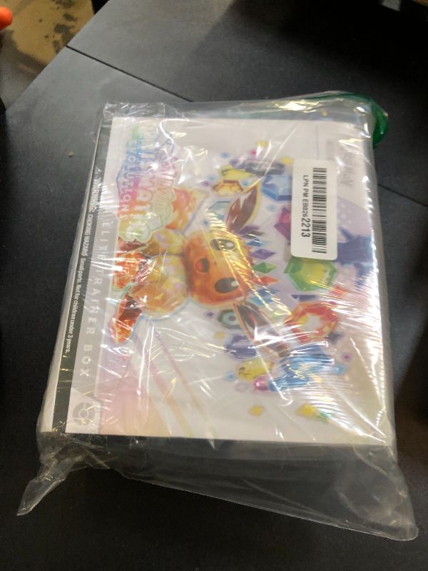 Photo 1 of Pokemon TCG: Scarlet & Violet—Prismatic Evolutions Elite Trainer Box