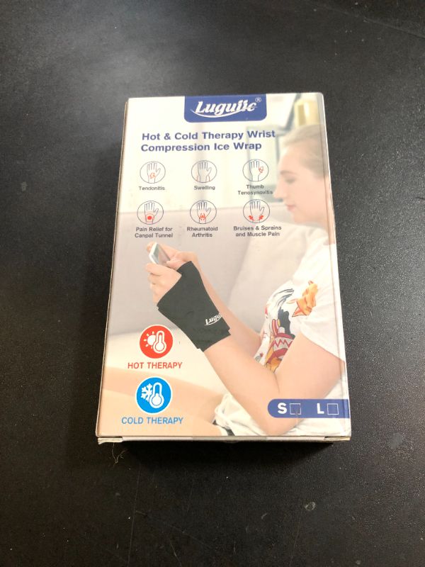 Photo 1 of Luguiic Wearable Thumb Wrist Ice Pack-Hot Cold Compress Hand Finger Ice Pack,Reusable for Injuries,Carpal Tunnel,Arthritis,Tendonitis,De Quervain's Tenosynovitis, Swelling & Bruises Black-S/M