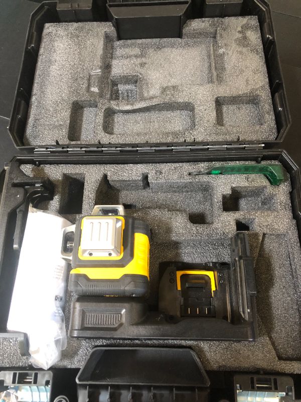 Photo 1 of DEWALT 20V/12V MAX Laser Level, 3 x 360, Green, Bare Tool Only (DCLE34030GB)