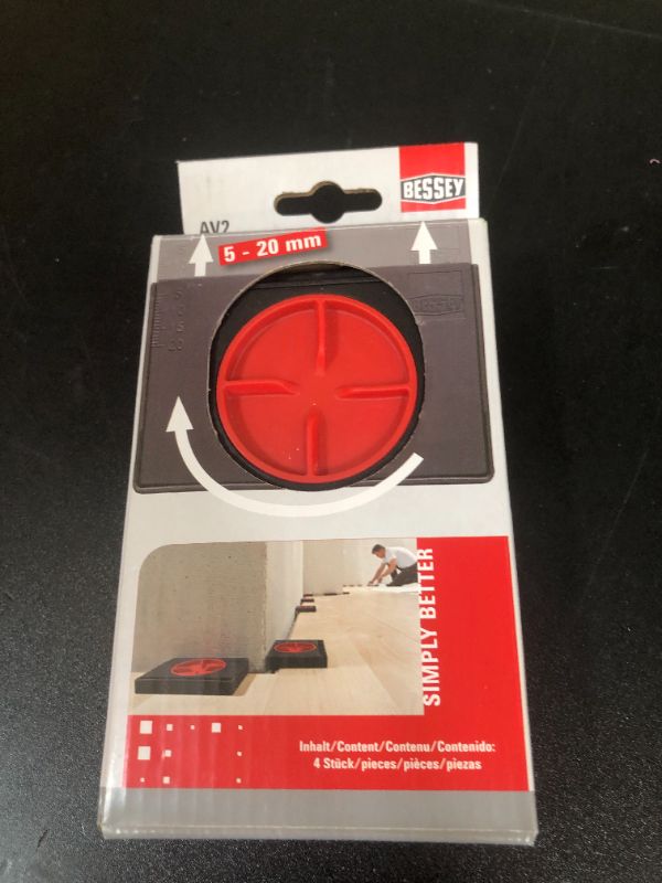Photo 1 of Bessey AV2 Adjustable Flooring Edge Spacing Tool 2-Pack (8 Spacers)