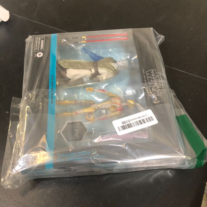 Photo 1 of STAR WARS The Black Series Dagan Gera & BX Droid (Hybrid), Jedi: Survivor Gaming Greats Collectible 6 Inch Action Figure 2-Pack (Amazon Exclusive)