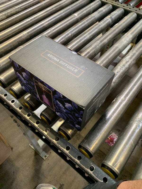 Photo 1 of Smartwell Glass Essential Oil Diffuser, Aroma Diffusers with Glass Cover & Plastic Reservoir Small Humidifiers with 7 Color LED Lights Auto-Off for Home Office Bedroom Yoga 120ml(White Bottom)