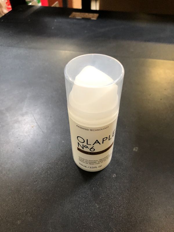Photo 1 of Olaplex No. 6 Bond Smoother, Leave-In Styling Hair Cream Treatment, Smooths, Conditions, & Strengthens, Frizz Control for Up to 72 Hours, For All Hair Types, 3.3 fl oz