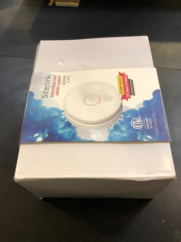 Photo 1 of Siterlink  Detectors,UL217-9th Listed Smoke Alarms with Replaceable Battery,Photoelectric Sensor Smoke Detector with Test-Silence Button,Fire Detectors for Home,House,GS509A 6-Pack
