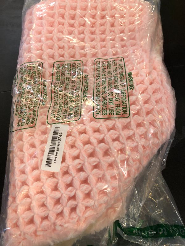 Photo 1 of Knitted Blanket Throw Chunky Pink, Chunky Knit Throw Blankets for Bed by Soft Knitting 6CM Wide Knitted Throw for Bed Sofa Home Decor Super Large Mat Rug-32x32in