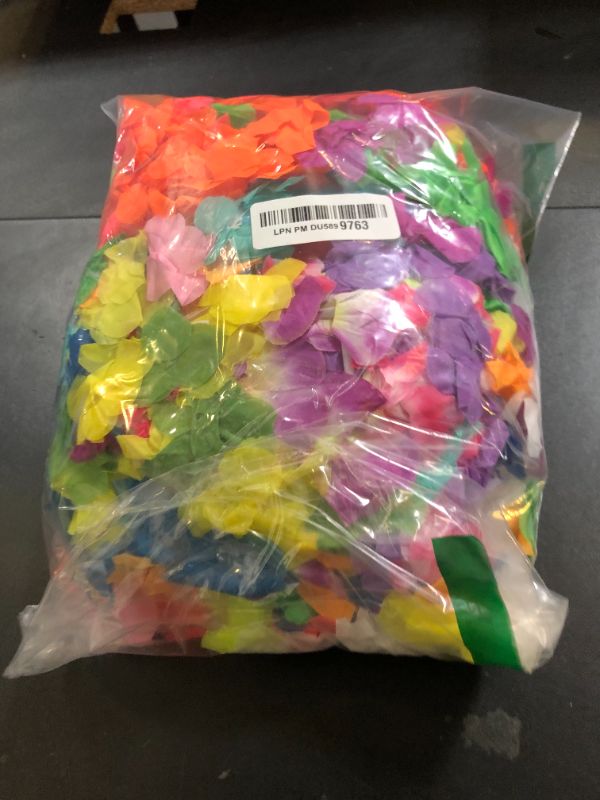 Photo 1 of TSMJUWND Hawaiian Leis for Luau Party 50 Pcs Tropical Hawaiian Flower Necklace Colorful Hawaii Leis Bulk Artificial Flowers for Hula Dance Decor Birthday Summer Beach Pool Party