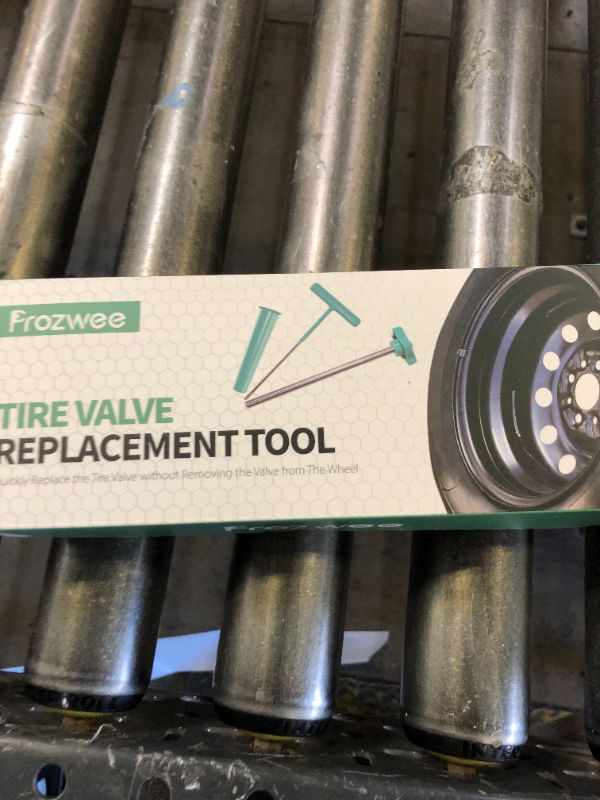 Photo 1 of Prozwee Tire Valve Stem Core Quickly Replacement Tool Kit,Perfect Tool for Replacing Leaky Valves in Cars,Trucks,Motorcycles, etc.with 4PCS TR413 Valve Stems