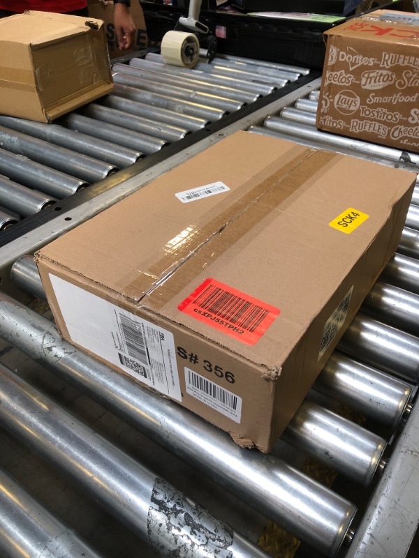 Photo 1 of MESHA White Corrugated Mailing Box 9X6X4'' Shipping Boxes Cardboard For Small Business Packaging Small Items Gift Box Mailer 25PACK