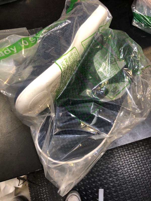 Photo 1 of LeIsfIt Womens Wide Toe Box Adjustable Diabetic Shoes Breathable Zero Drop Arthritis Edema Barefoot Shoes Navy Size 6