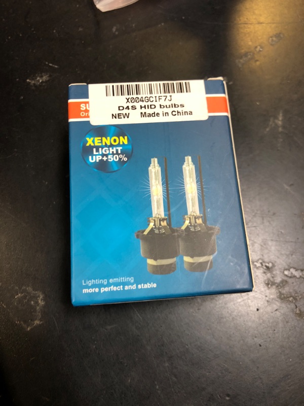 Photo 1 of CHOPDARK D4S HID Xenon Headlight Bulbs 35W 6000K White Light High Low Beam 66440 42402 42402WX Replacement Pack of 2