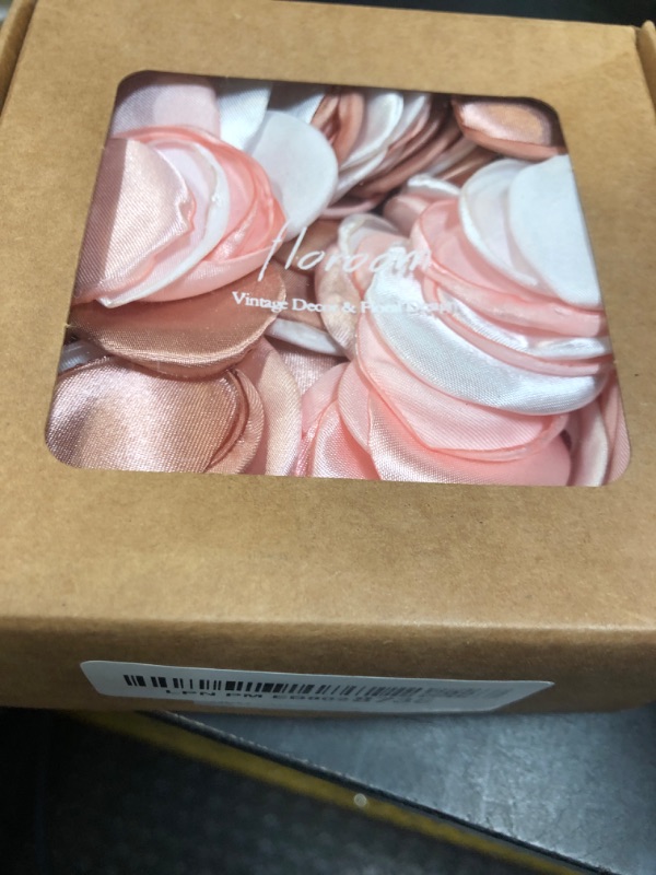 Photo 1 of Floroom 300pcs Rose Petals Dusty Rose Blush Faux Silk Flower Petals for Wedding Flower Girl Basket Aisle Scatter Dinner Table Centerpieces Party Confetti Bridal Shower Romantic Night Decoration