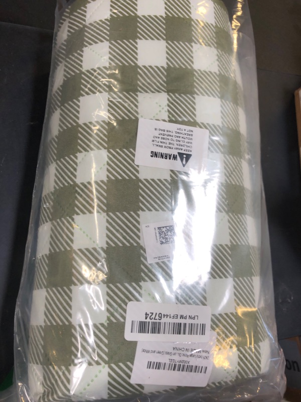 Photo 1 of ZAZE Extra Large Picnic Outdoor Blanket, 80''x80'' Waterproof Foldable Blankets Gingham Picnic Mat for Beach, Camping Grass Lawn Park Accessories Cute Couple Gifts Ideas Wedding Registry(Green White)