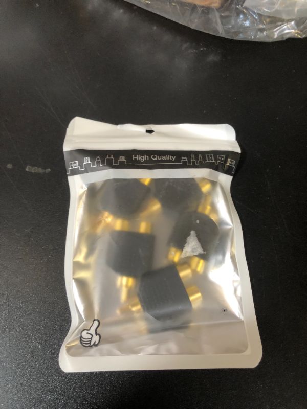 Photo 1 of BERLAT RCA Splitter, RCA Splitter 1 Male 2 Female for Audio Video Av TV Cable Conversion, Simple to use, Plug and Play - 6 pcs