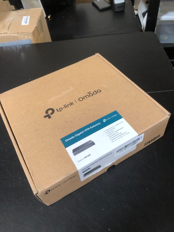 Photo 1 of TP-Link ER7206 Multi-WAN Professional Wired Gigabit VPN Router Increased Network Capacity SPI Firewall Omada SDN Integrated Load Balance Lightning Protection