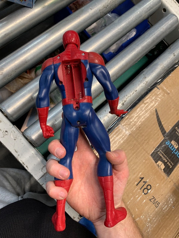 Photo 1 of (PARTS) (MISSING BACK PART) Marvel Ultimate Spider-Man Web Warriors Titan Hero Tech Electronic Spider-Man 12-Inch Figure