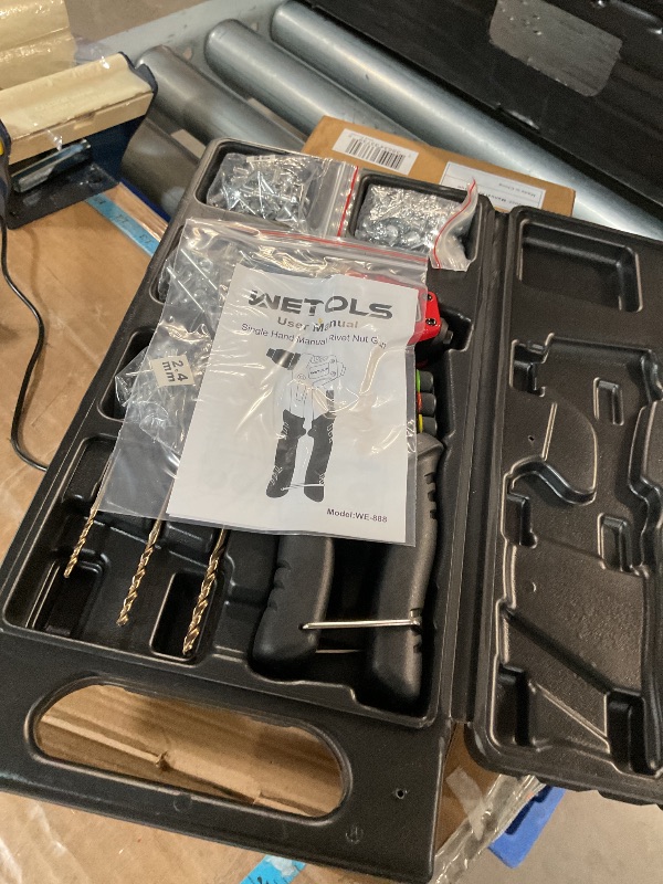 Photo 1 of WETOLS Pop Rivet Gun Kit with 200 Blind Rivets, Upgraded Manual Single Hand Riveter with 4 Tool-Free Interchangeable Rivet Heads and 4 Drill Bits, Pop Rivet Tool Kit with Sturdy BMC Carrying Case