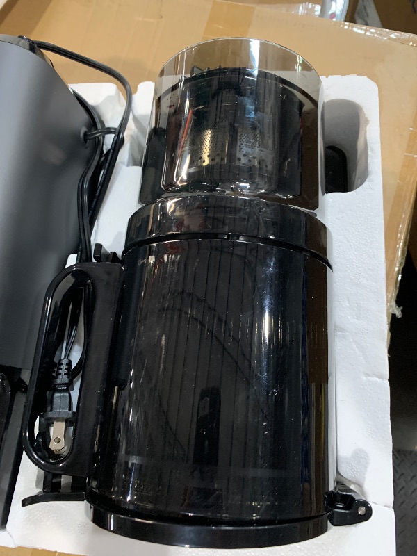 Photo 1 of (not functional) (sold for parts) Juicer Machines with 5.8" Extra Large Feed Chute, Cold Press Juicer for Whole Vegetables and Fruits