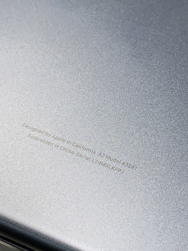 Photo 1 of Apple 2025 MacBook Air 15-inch Laptop with M4 chip: Built for Apple Intelligence, 15.3-inch Liquid Retina Display, 16GB Unified Memory, 512GB SSD Storage, 12MP Center Stage Camera, Touch ID; Midnight