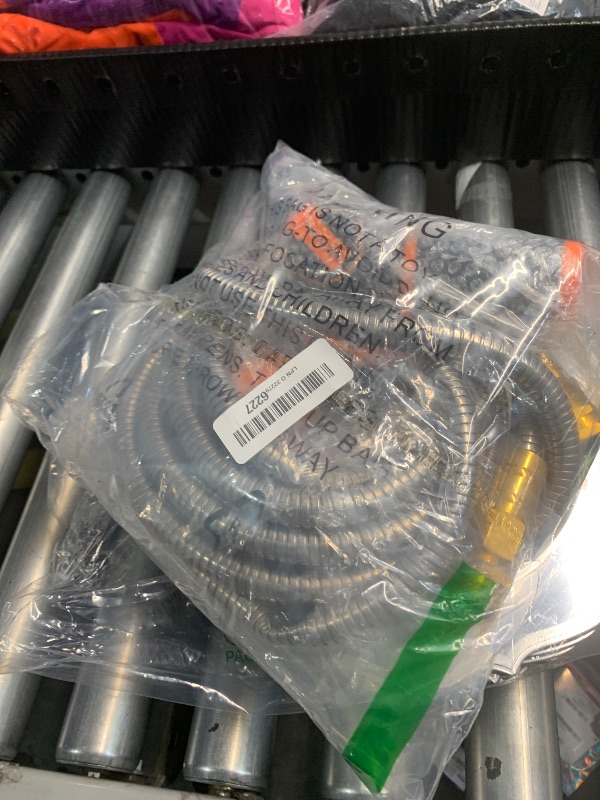 Photo 1 of ***(MAJOR DAMAGE)***
Giraffe Tools Garden Hose 25ft x 5/8", 304 Stainless Steel Metal Water Hose, No Kink Garden Water Hose with 9 Pattern Spray Nozzle, Flexible, Lightweight, Kink Free Hose for Yard, Outdoor