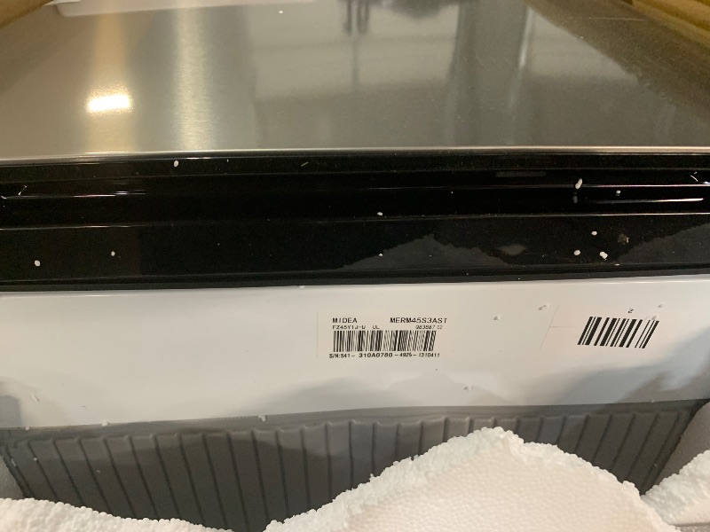 Photo 1 of (truck/trailer pick up only) **minor scratches**
Midea MERM45S3AST 4.5 Cu Ft Double Door Refrigerator Stainless Steel, Cubic feet