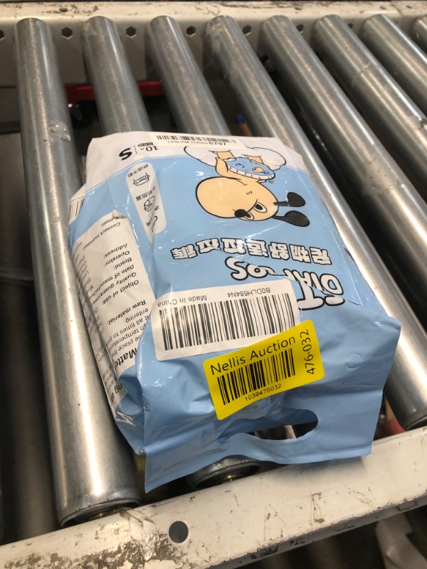 Photo 1 of *** FACTORY SEAL***Disposable Dog Diapers Absorbent Soft Puppy Doggie Diapers for Female Dogs with Adjustable Puppy Diapers in Heat Period Excitable Urination(S 10)