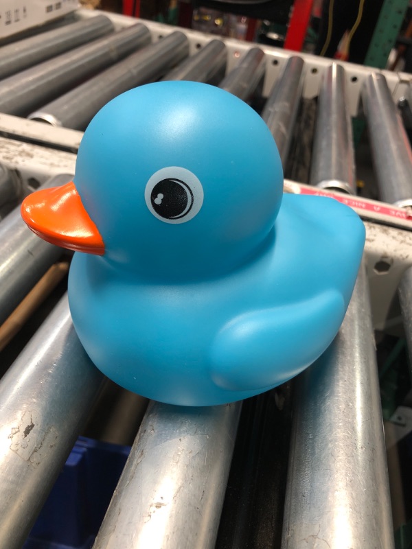 Photo 1 of *** FACTORY SEAL***Honoson 6.89 Inch Giant Rubber Duck Big Rubber Duck Large Duckling Bath Toy with Squeaky Sound for Summer Baby Shower Birthday Party Favor Gift(Blue)