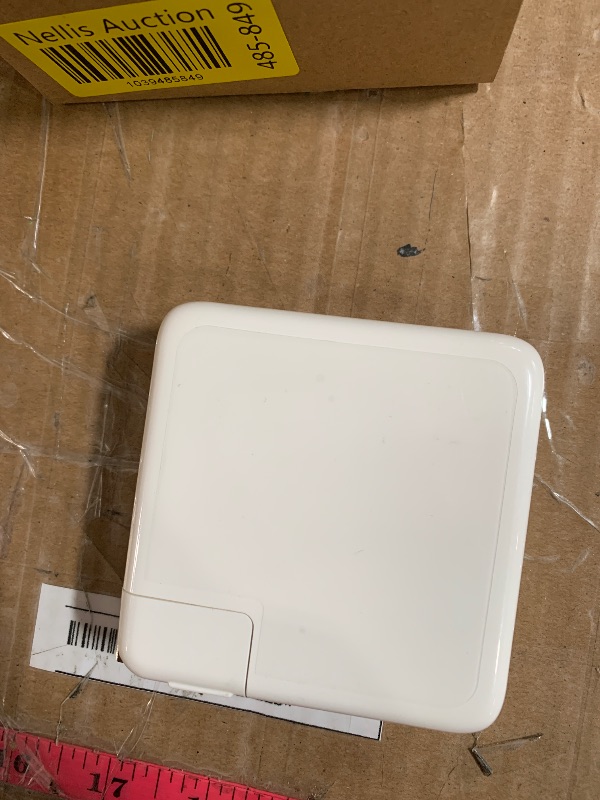 Photo 1 of  118W USB C Charger Fast Charger Compatible with MacBook pro/Air, M1 M2 M3 M4, ipad Pro, Samsung Galaxy and All USB C Device, Include Charge Cable
