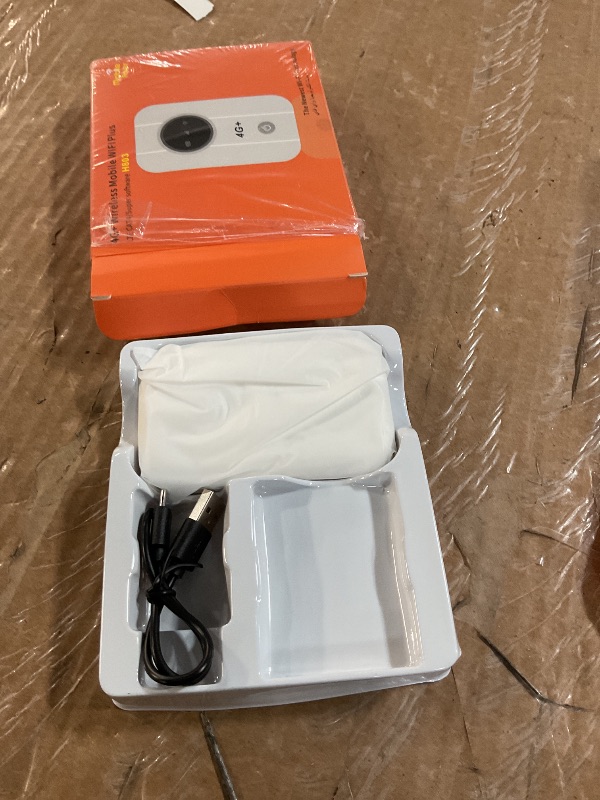 Photo 1 of 4G LTE Mobile Hotspot, 300Mbps Portable Device with SIM Card Slot, 4G 5G Modem Router Travel Hotspot for Travel Camping Security Camera