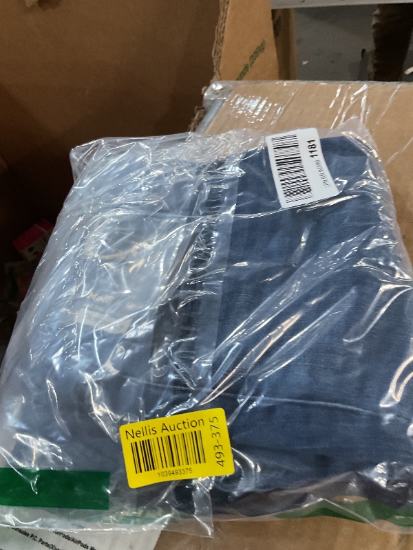 Photo 1 of (Used)(minor damage) Democracy womens Petite "Ab"solution Itty Bitty Boot Jeans, Blue, 10 Petite US