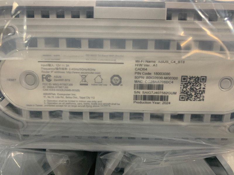 Photo 1 of **ONE UNIT IS NONFUNCTIONAL**
ASUS ZenWiFi BT8 (3-Pack) Tri-Band WiFi 7 Mesh, 14 Gbps, 8850 sq.ft, Dual 2.5G Ports, Security and Parental Controls Included, Smart Home Master SSIDs, 4G & 5G Mobile Tethering