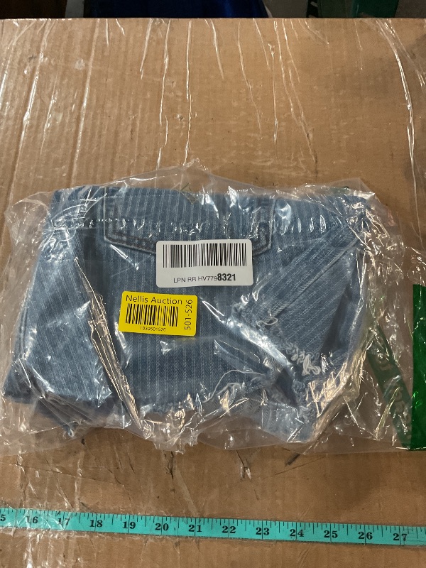 Photo 1 of (34) (BAGGED) (USED/FAIR) Levi's Women's 501 Original Shorts (Also Available in Plus), (New) Medium Indigo Pattern, 34