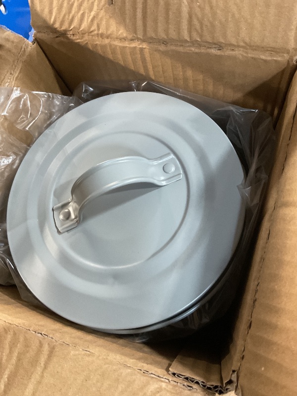 Photo 1 of Compost Bin Kitchen Counter, Indoor Compost Bin, Countertop Compost Bin with lid, Compost Bucket Includes Inner Bucket with Sealed Ring and Non-Smell Carbon Filters(1.0 Gallon Gray)