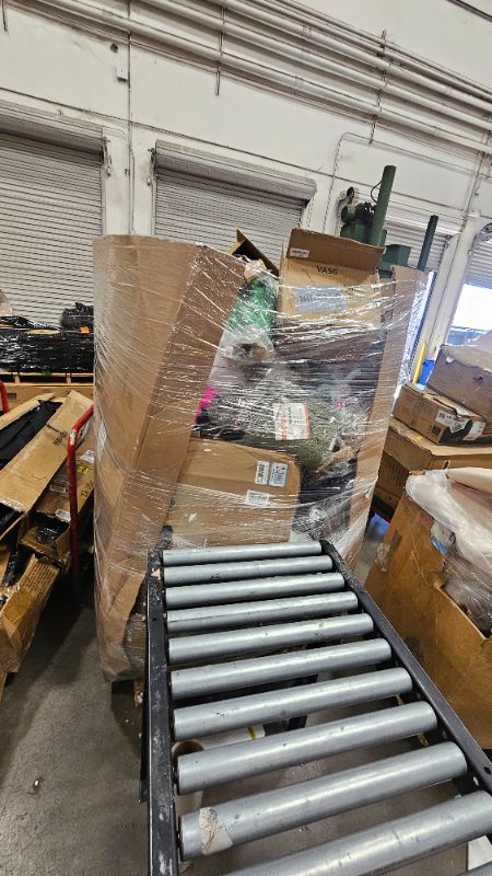 Photo 1 of **** NONREFUNDABLE FINAL SALE**** Nellis Auction No Sale Pallet 