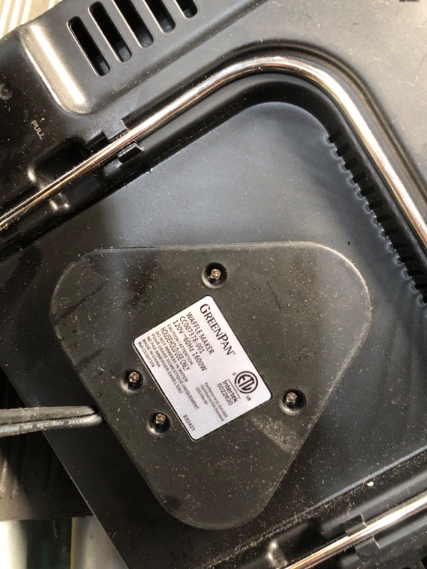 Photo 1 of (PARTS/SCRAP) (HEAVILY USED/BROKEN) GreenPan Elite 4-Square Belgian & Classic Waffle Maker, Healthy Ceramic Nonstick Aluminum Dishwasher Safe Plates, Adjustable Shade/Crunch Control, Wont Overflow,Easy Cleanup Breakfast,PFAS-Free,Black