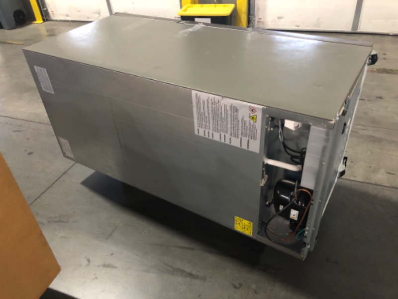 Photo 1 of *** PARTS ONLY *** Frigidaire 30 Inch Wide 20 Cu. Ft. Energy Star Certified Top Freezer Refrigerator with EvenTemp™ Cooling System