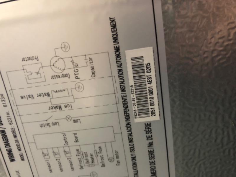 Photo 1 of *** PARTS ONLY *** Frigidaire 30 Inch Wide 20 Cu. Ft. Energy Star Certified Top Freezer Refrigerator with EvenTemp™ Cooling System