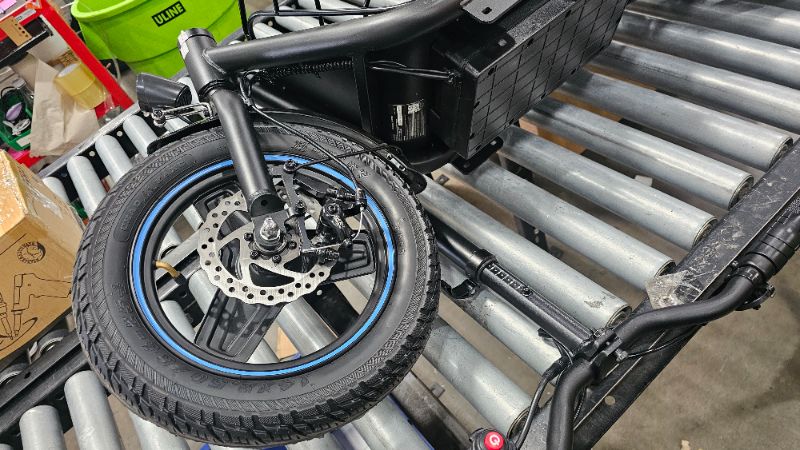 Photo 1 of ***PARTS OBLY***Gyroor C1 Plus Electric Scooter for Adults with Seat & Pet Basket - 30 Miles Range 650W Motor 48V 13.5Ah Battery 18.6MPH 14" Pneumatic Tires Foldable Design Shock Absorbers 300lbs Pet Bike, L73