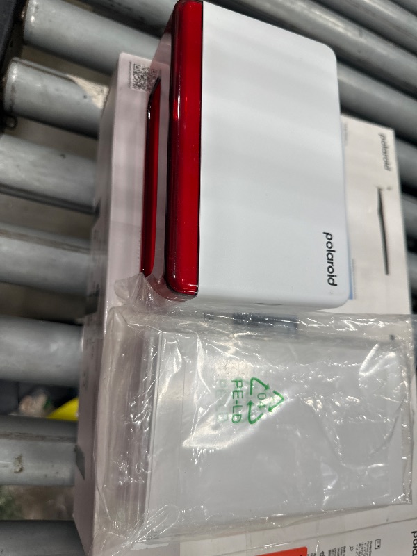 Photo 1 of ***(MISSING PARTS/ SEE NOTES)***Polaroid Hi-Print Bluetooth 4x6 Photo Printer + Photo Paper Bundle (80 Sheets Included) (6552)