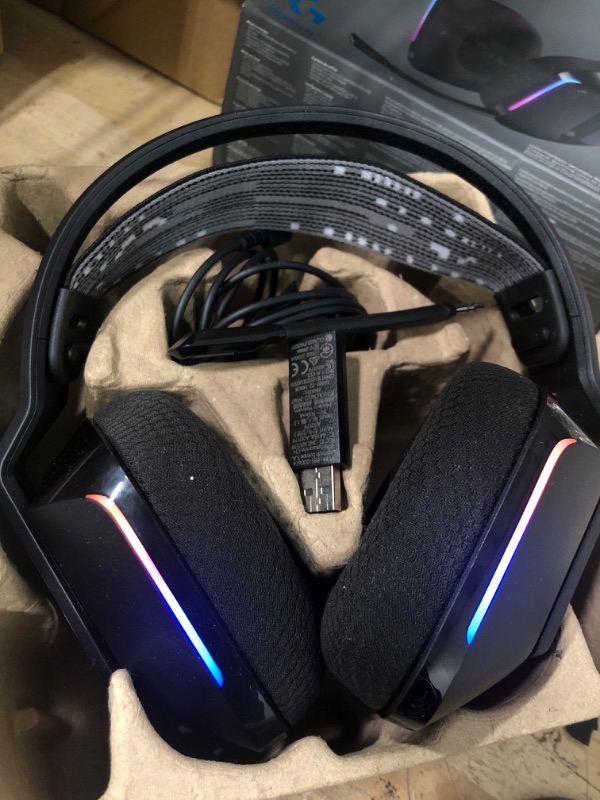 Photo 1 of Logitech G733 Lightspeed Wireless Gaming Headset with Suspension Headband, Lightsync RGB, Blue VO!CE mic technology and PRO-G audio drivers - Black