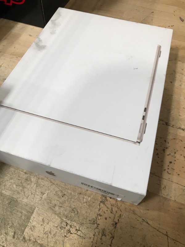 Photo 1 of Apple 2025 MacBook Air 13-inch Laptop with M4 chip: Built for Apple Intelligence, 13.6-inch Liquid Retina Display, 24GB Unified Memory, 512GB SSD Storage, 12MP Center Stage Camera, Touch ID; Starlight