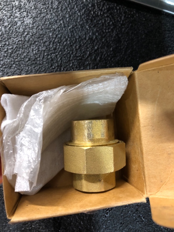 Photo 1 of ***(USED)***
Brass  Fittings Coupling 1/2" x 1/2" NPT Female Union Pipe Fittings Straight Connector Female Thread Adapter (1 Piece)