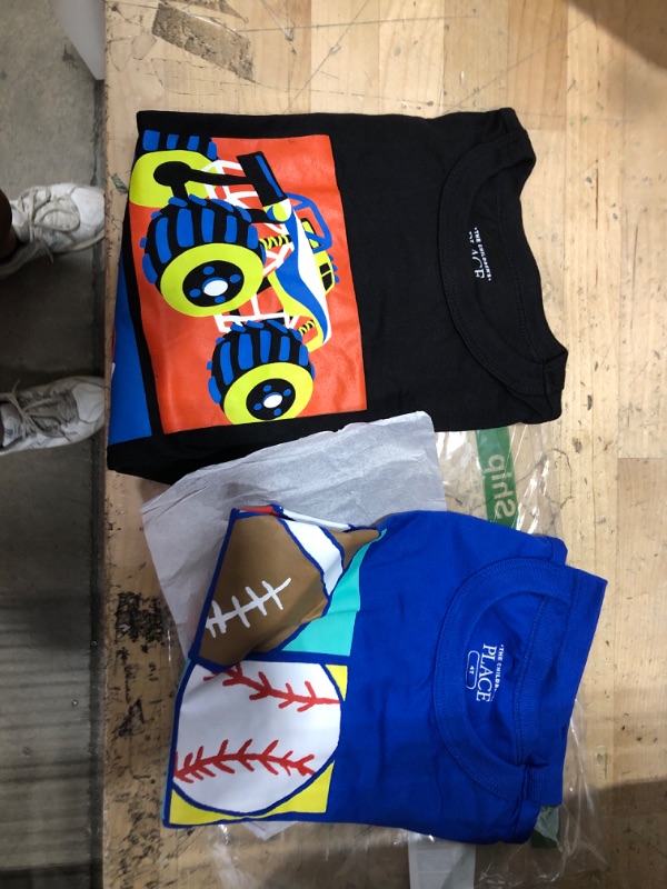 Photo 1 of *PHOTO FOR REFERNCE* 4T The Children's Place,Baby Boys,and Toddler Sports Long Sleeve Graphic T-Shirts,Multipacks,Trucks/Multisports 2-Pack,4 Years