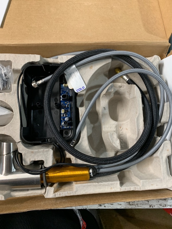 Photo 1 of (PARTS) (UNABABLE TO TEST) (SIGNS OF USE) KOHLER Simplice Response Touchless Pull Down Kitchen Faucet in Stainless Steel, K-22036-VS
