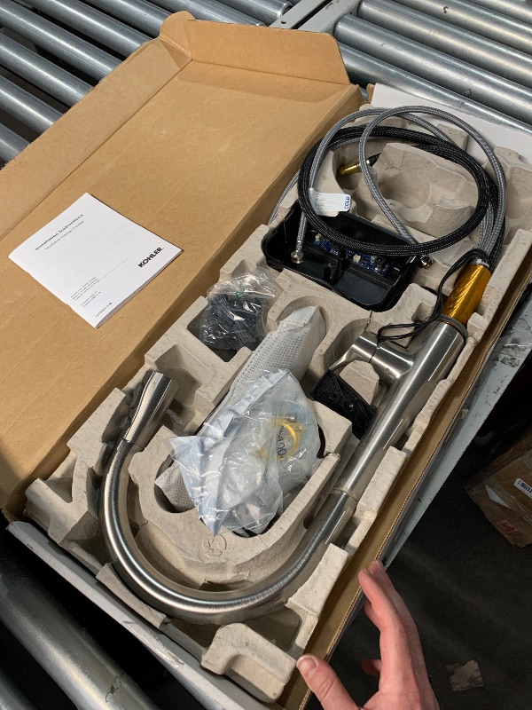 Photo 1 of (PARTS) (UNABABLE TO TEST) (SIGNS OF USE) KOHLER Simplice Response Touchless Pull Down Kitchen Faucet in Stainless Steel, K-22036-VS